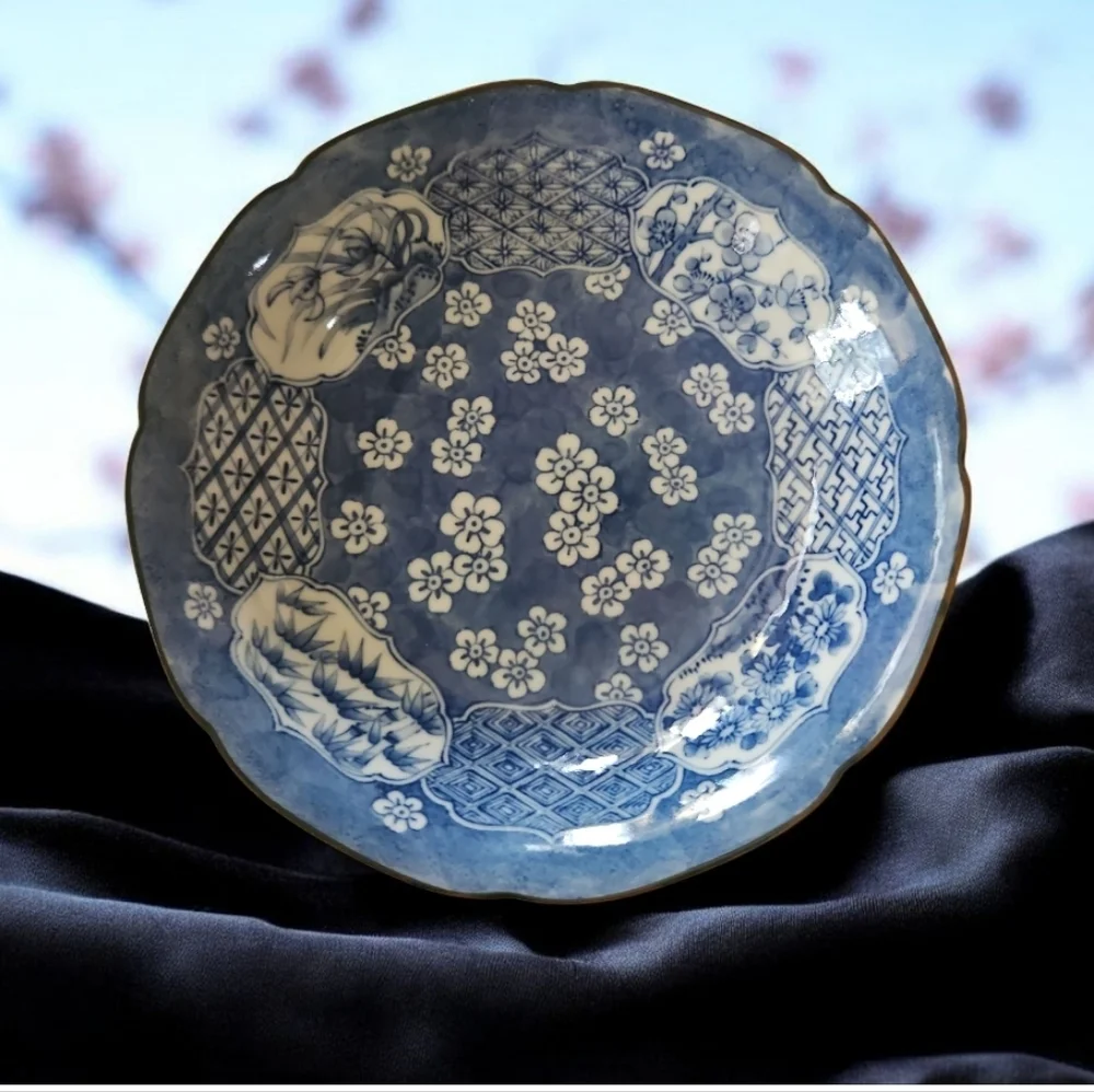 Japan TAKAHASHI San Francisco  Blue Floral Ceramic Bowl 6.5